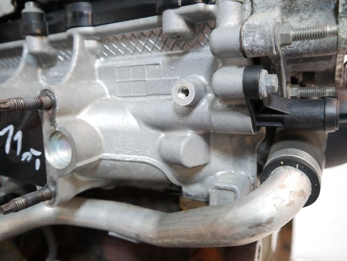 Vue moteur M1JE Ford 1.0L – pièce occasion