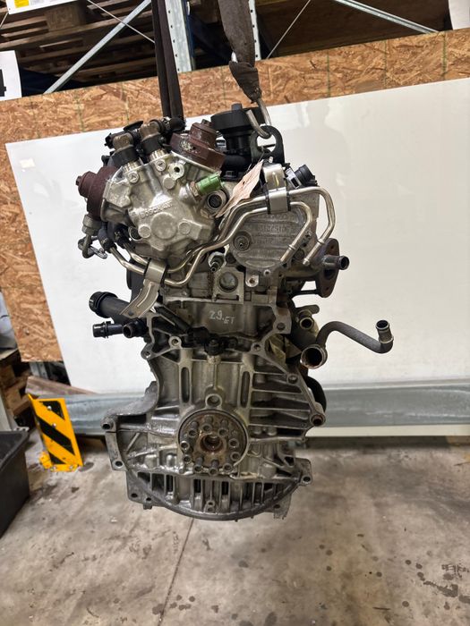 Bloc moteur Volvo 2.0L D5204T5-D52 – Express Parts