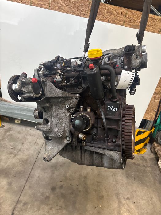 Bloc moteur Nissan 1.9L F9Q760-F9Q – Express Parts