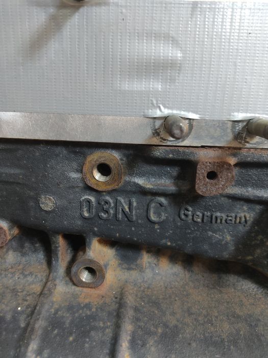 Vue moteur CRL-CRLB VW 2.0L – pièce occasion