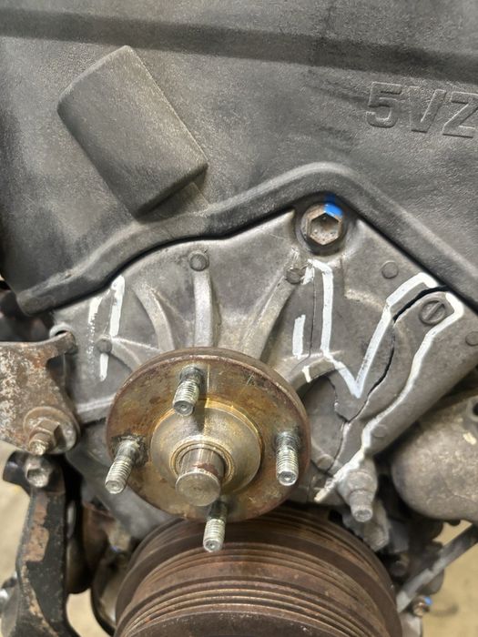Vue moteur 5VZFE/5VZ-FE/5VZ Toyota 3.4L – pièce occasion