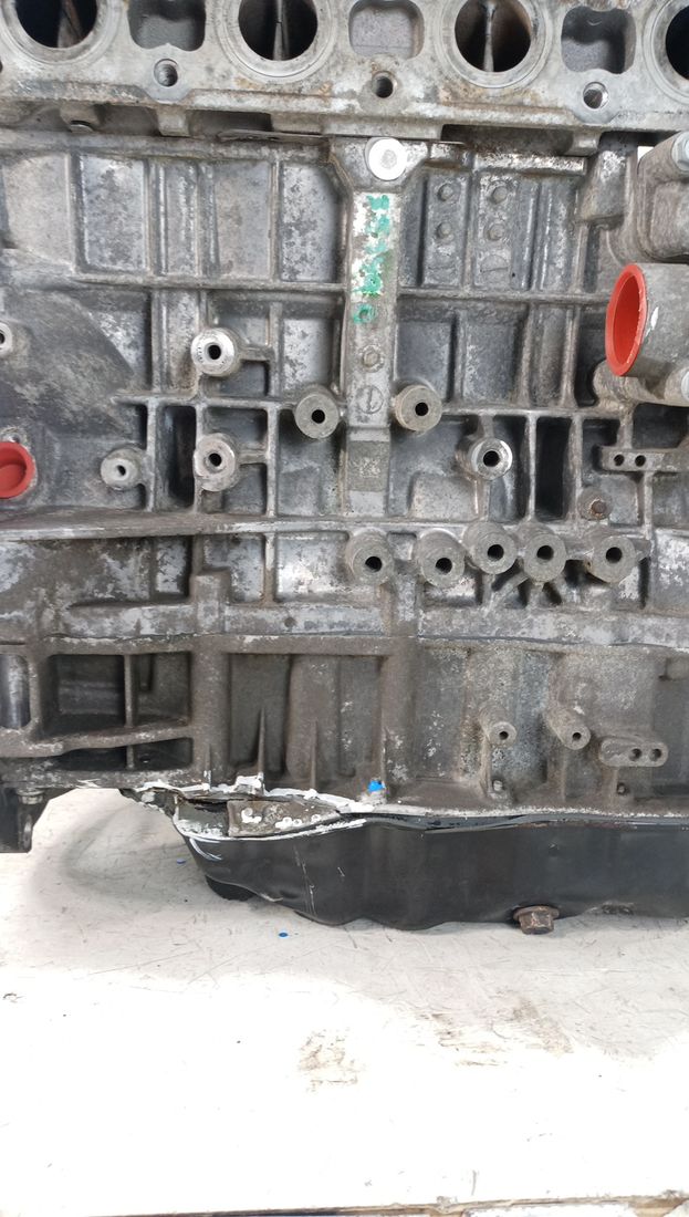 Vue moteur G4KJ Kia 2.4L – pièce occasion