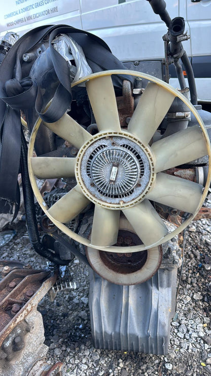 Moteur Mercedes Vario 904 4,3 D OM 904.914 OM904.914 OM904LA A0424471740 d'occasion - Moteur Auto Usagé