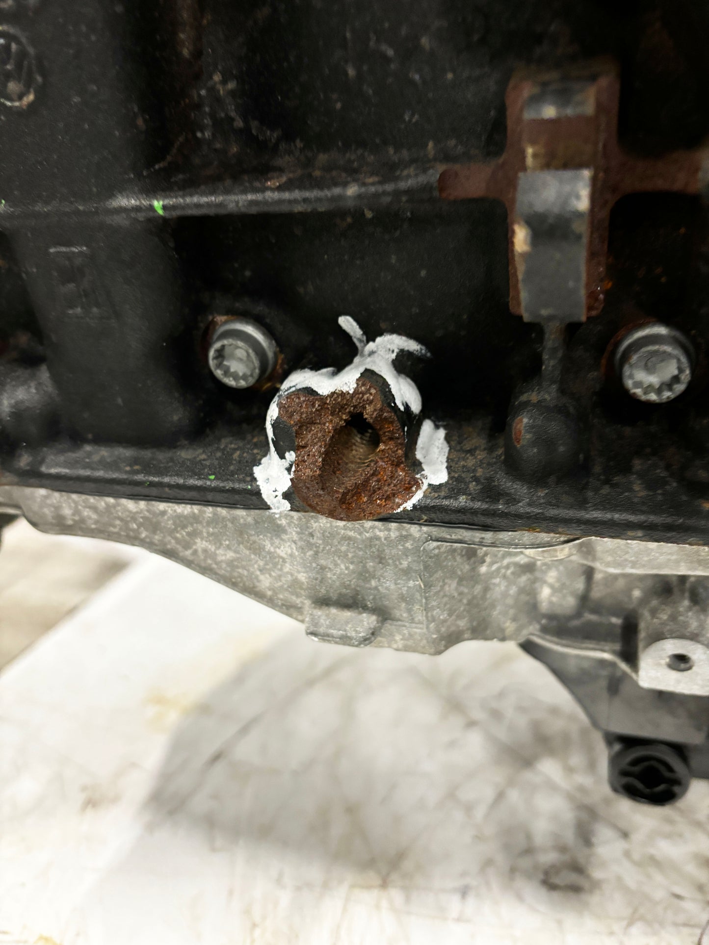 Moteur Audi A4 B9 A5 2,0 40 TFSI Hybride DLVA DLV 06L100033S 56.000km d'occasion - Moteur Auto Usagé