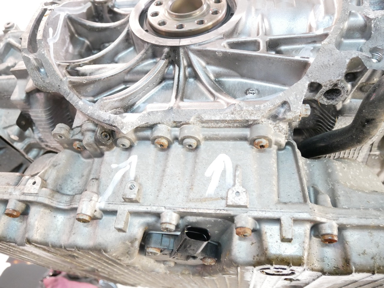 Moteur défectueux Porsche Cayman 3,8 GT4 DBXA MA1.24 MDB.XA 9A110092400 d'occasion - Moteur Auto Usagé