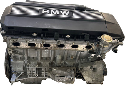 Moteur Pour BMW Série 5 E60 2,2 520i M54B22 M54 226S1 11000302323 d'occasion - Moteur Auto Usagé
