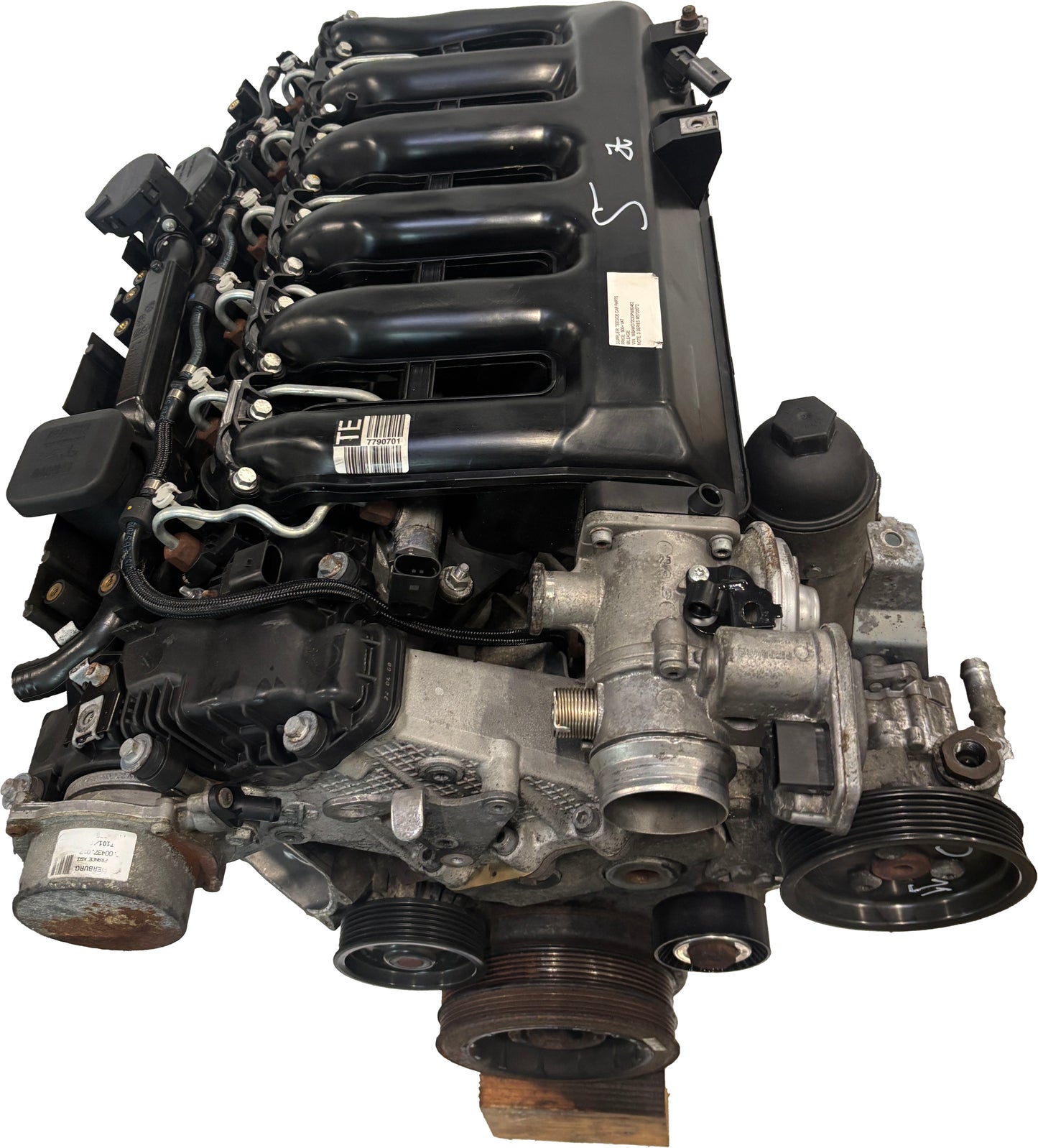 Moteur BMW 3.0L – M57D30-306D5-M57/11000441344 – 2008 - Express Parts