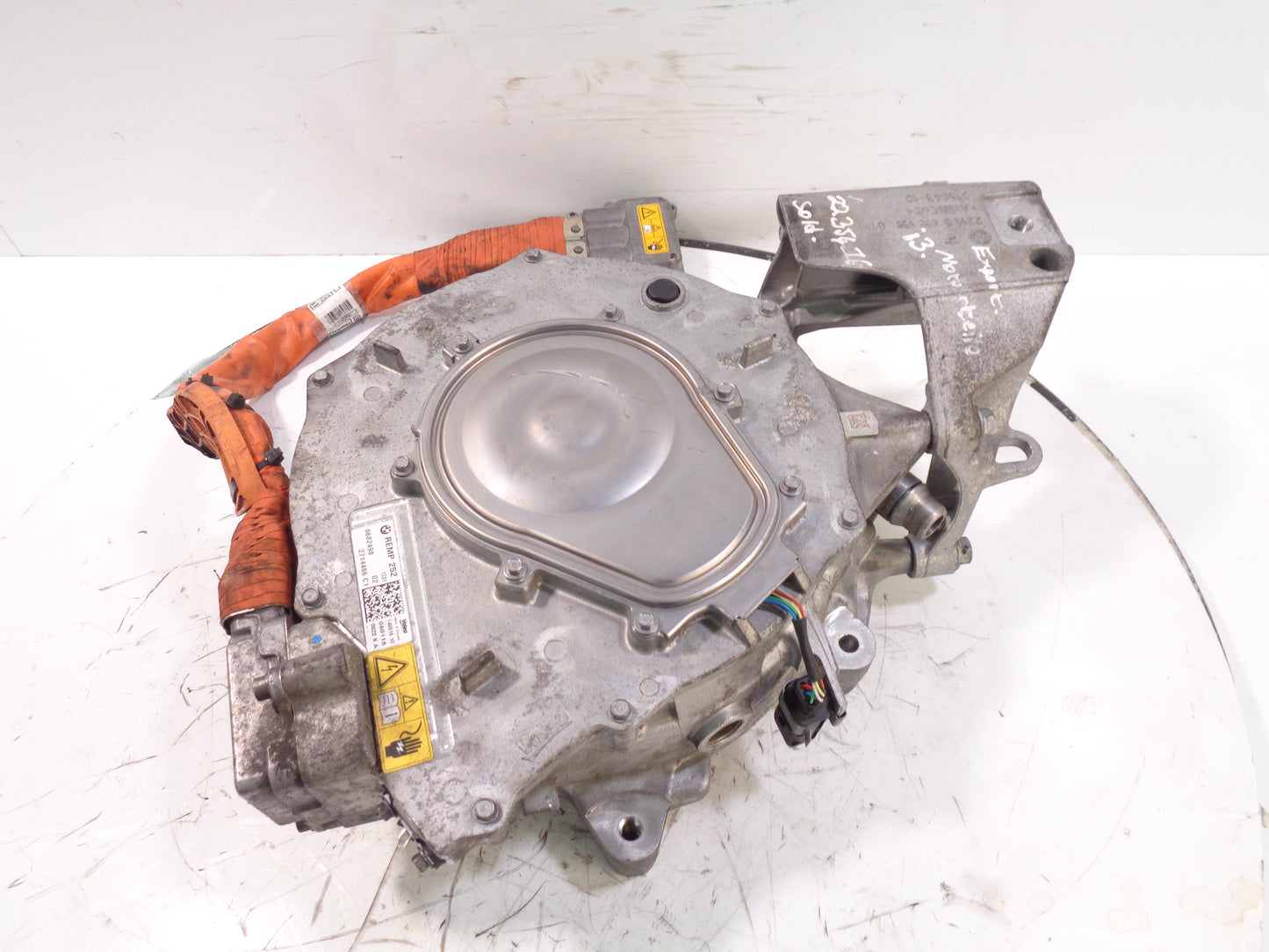 Alternateur de démarrage Moteur électrique BMW i3 0,6 Range Extender W20K06A 8682498 d'occasion - Moteur Auto Usagé