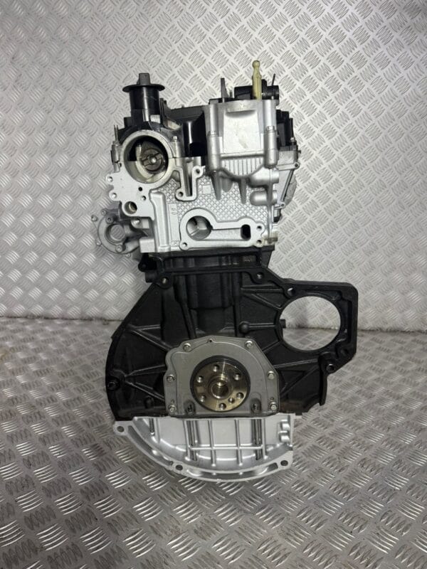 Moteur reconditionné Ford — vue 2