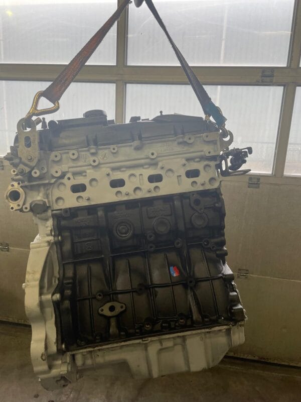 Moteur reconditionné Mercedes-Benz — vue 2