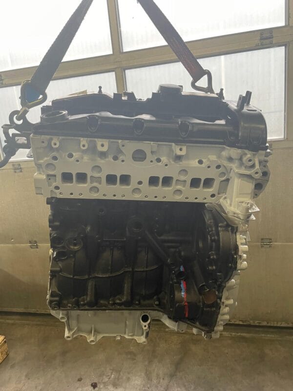 Moteur reconditionné Mercedes-Benz — vue 4