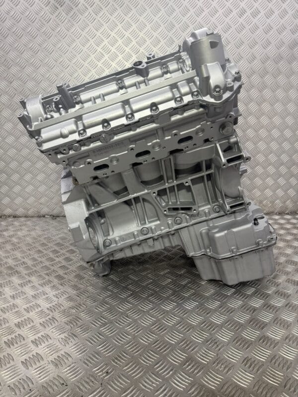 Moteur reconditionné Mercedes-Benz — vue 4