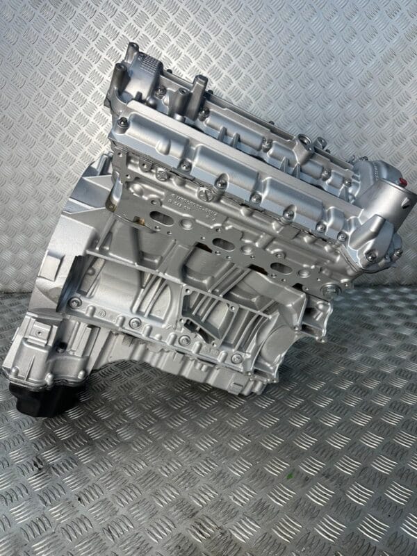 Moteur reconditionné Mercedes-Benz — vue 2