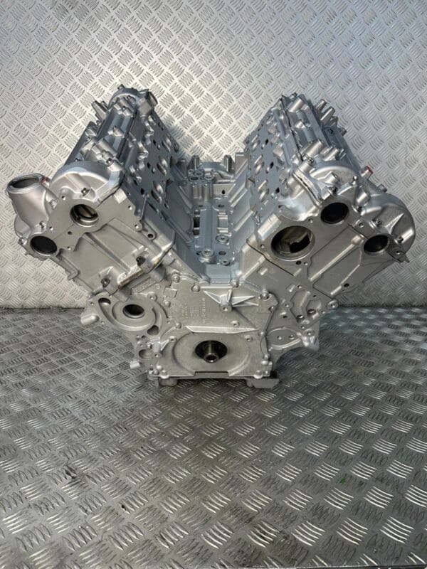 Moteur reconditionné Mercedes-Benz — vue 2