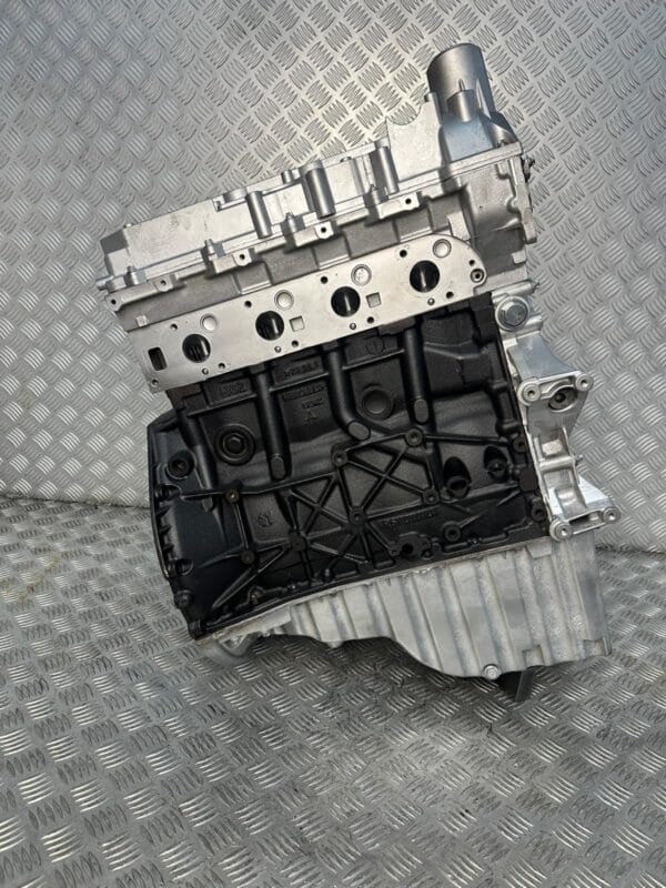 Moteur reconditionné Mercedes-Benz — vue 3