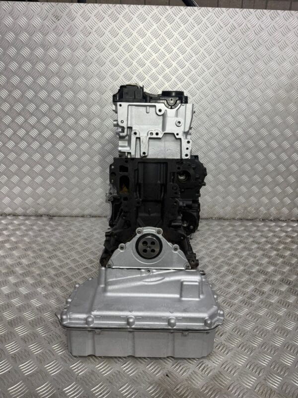 Moteur reconditionné Mercedes-Benz — vue 2