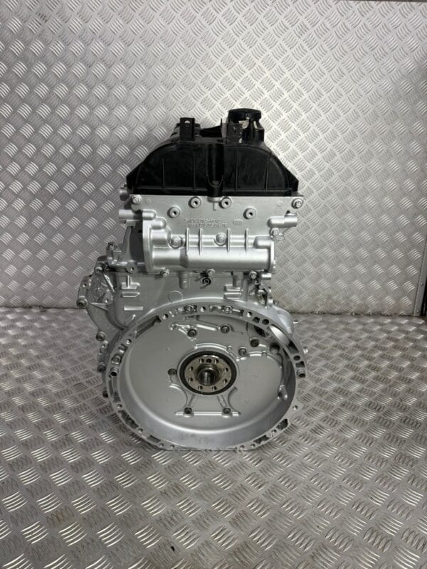 Moteur reconditionné Mercedes-Benz — Moteur reconditionné Mercedes-Benz Vito Classe V 2