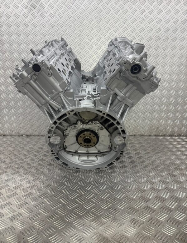 Moteur reconditionné Mercedes-Benz — vue 2