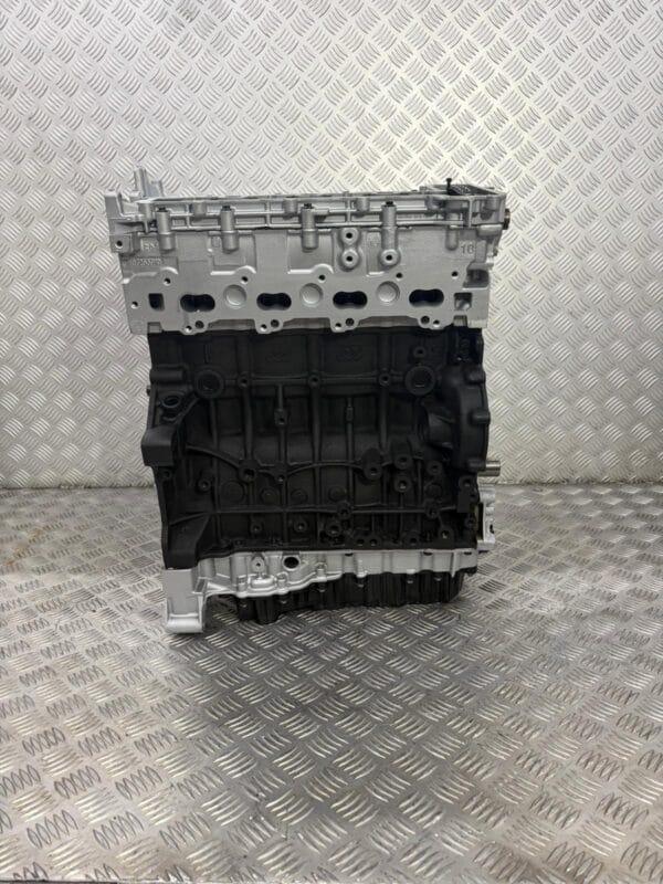 Moteur reconditionné Peugeot — vue 4
