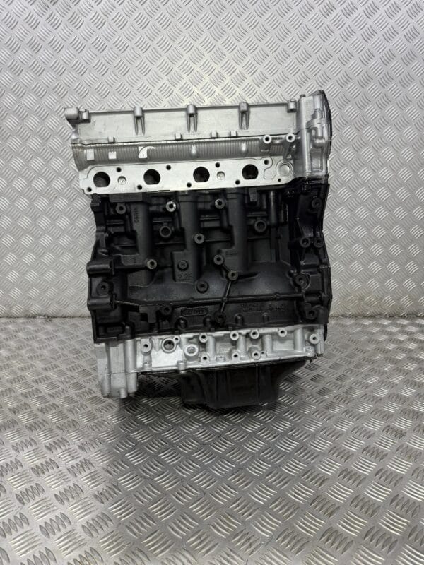 Moteur reconditionné Peugeot — vue 3