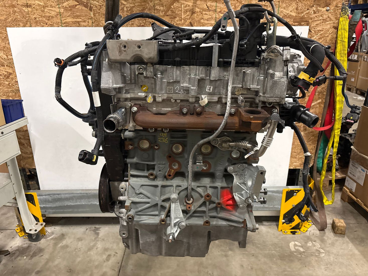 Moteur B22LUE Peugeot 2025 B22LUE 46356294 12 874 km – vue détail
