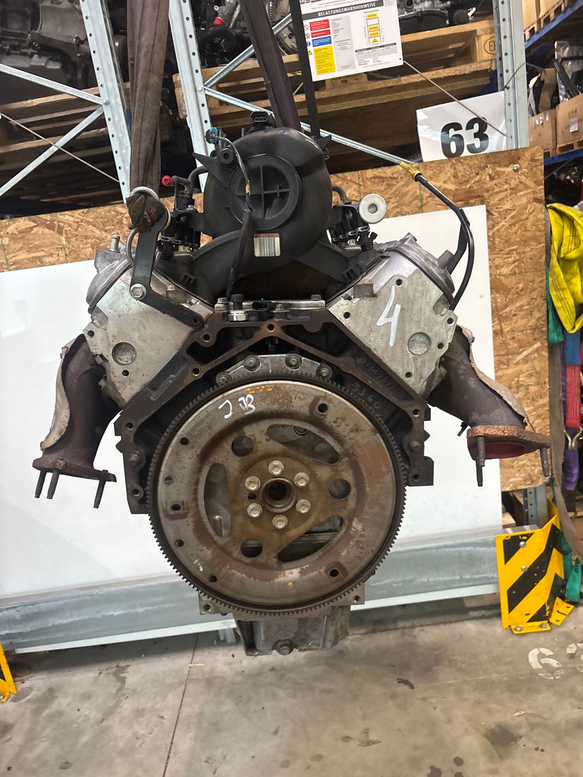 Moteur d'occasion SILVERADO Cadillac Chevrolet GMC Silverado 2500 Tahoe 5.3 V8 LM7 19367777 5.3L – LM7
