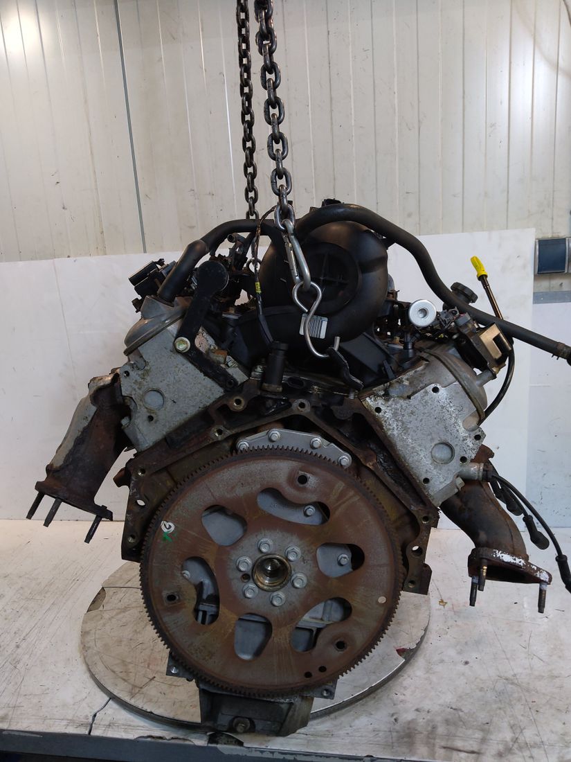Vue moteur LQ9 Cadillac 6.0L – pièce occasion