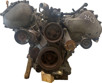 Moteur VK56DE Nissan Armada MKI – vue détail