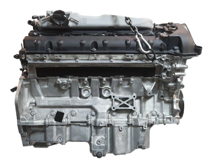 Moteur AE31-AE Aston DB11 53 000 km – vue détail