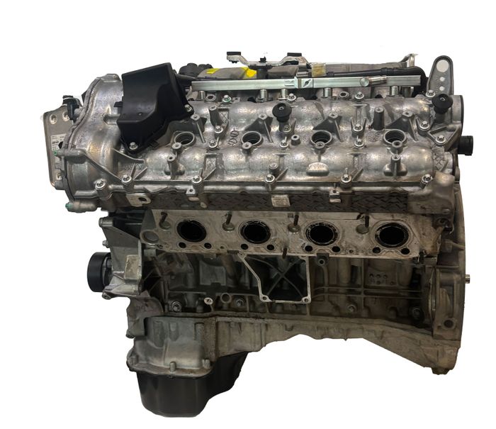 Moteur M273.963-273.963-M273 Mercedes-Benz G (W463) – vue détail