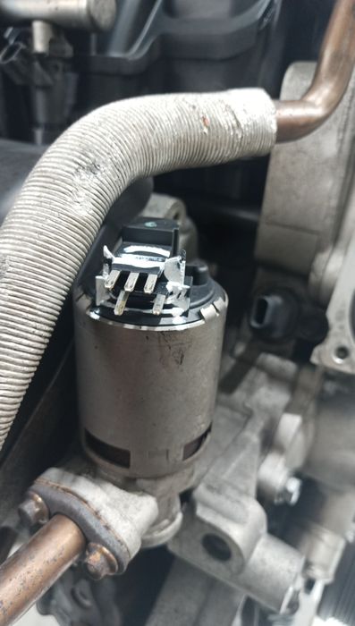 Moteur Chrysler 300C Charger Liberty Grand Cherokee EZB – Express Parts Belgique
