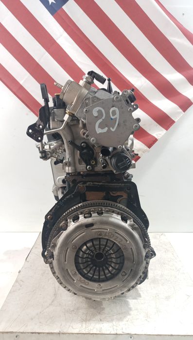 Moteur DKFA-DKF//CHH VW Golf Jetta – vue détail