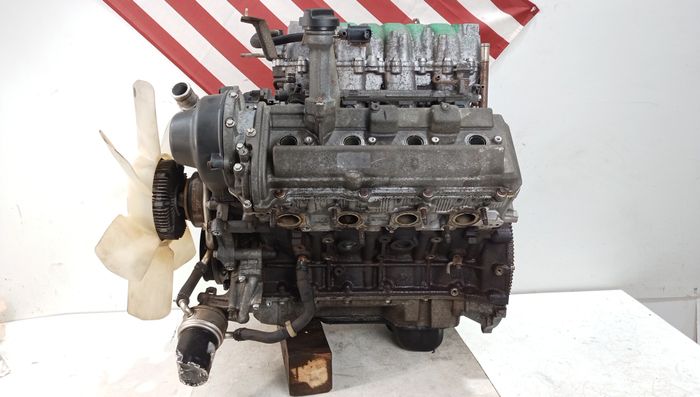 Moteur 2UZ-FE/2UZFE Lexus LX 470 Land Cruiser 100 272 000 km – vue détail
