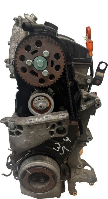 Moteur AXB VW T5 Transporter 323 000 km – vue détail