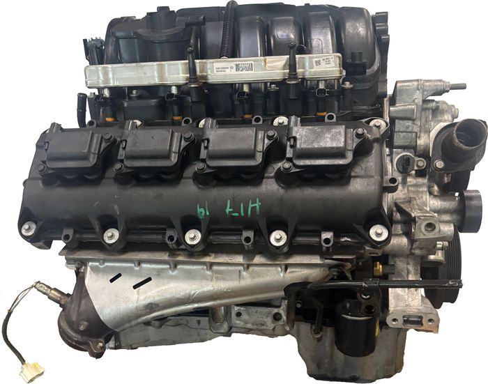 Moteur EZH Dodge Challenger 147 000 km – vue détail