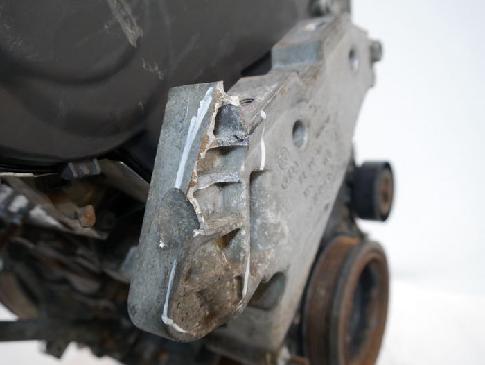 Vue moteur CBD-CBDB Skoda 2.0L – pièce occasion