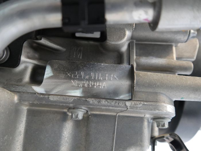 Vue moteur S68-S68B44A-XB1161T0 BMW 4.4L – pièce occasion