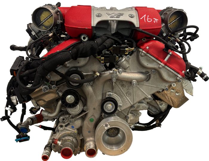 Moteur F140GA-F140 Ferrari 812 Superfast 965 km – vue détail