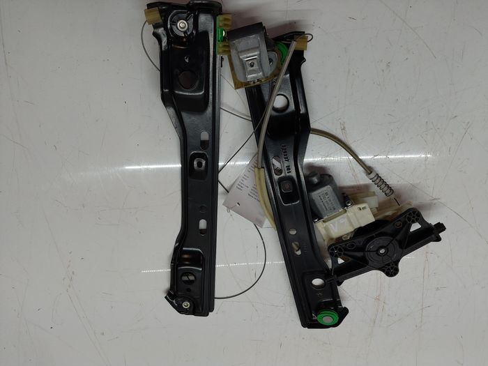 Moteur Mercedes-Benz A (W176) M270.910-M270-270.910 – Express Parts Belgique