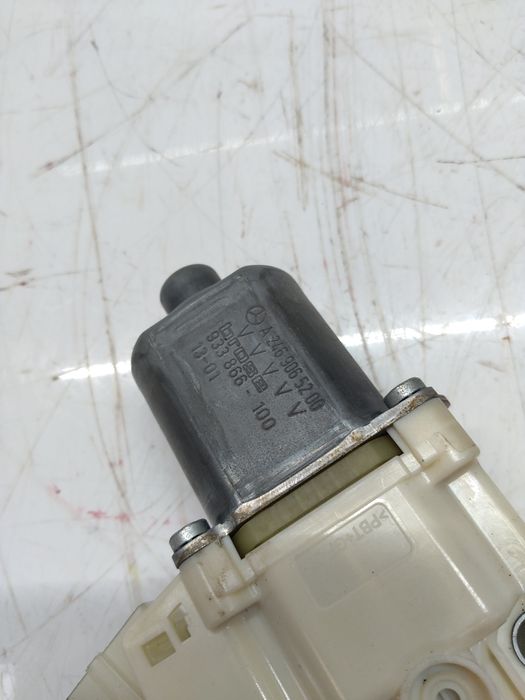 Moteur M270.910-M270-270.910 Mercedes-Benz A (W176) 110 000 km – vue détail