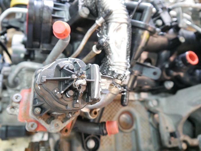 Vue moteur D16AA-D16 Suzuki 1.6L – pièce occasion