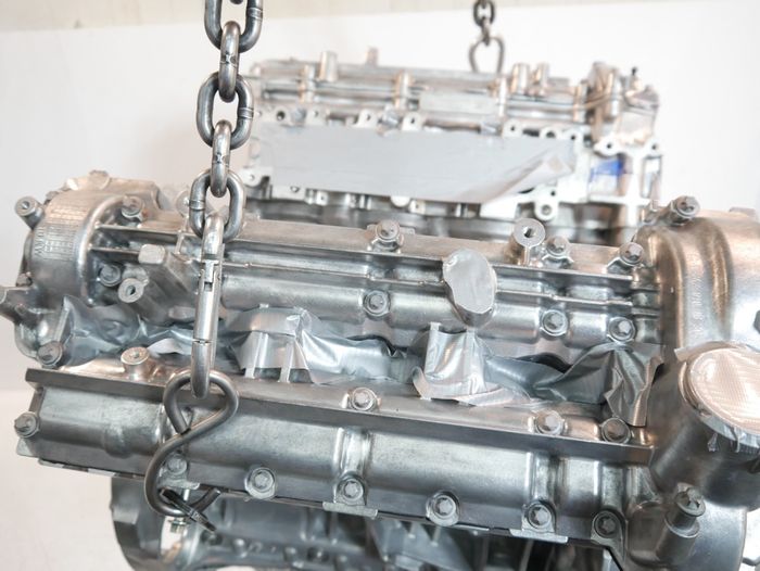 Moteur Mercedes-Benz Sprinter OM642.899-642.899-OM642 – Express Parts Belgique