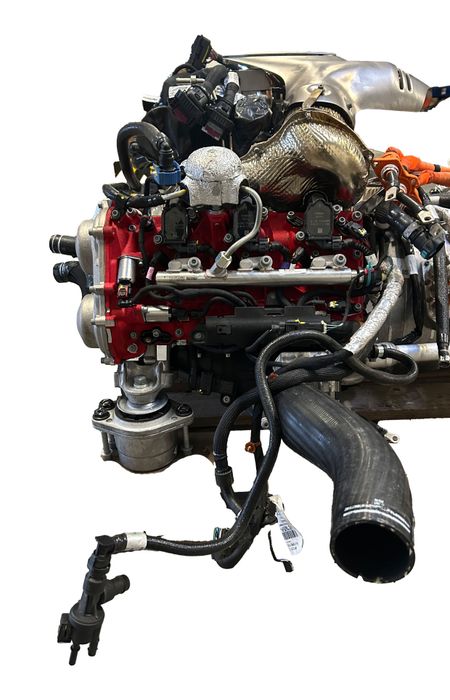Moteur F163BC-PHEV Ferrari 296 GTS Cabriolet 3 800 km – vue détail