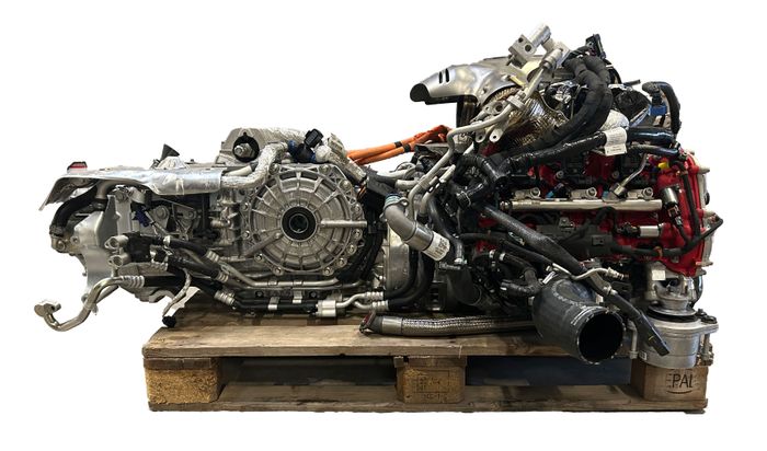 Moteur Ferrari 296 GTS Cabriolet F163BC-PHEV – Express Parts Belgique