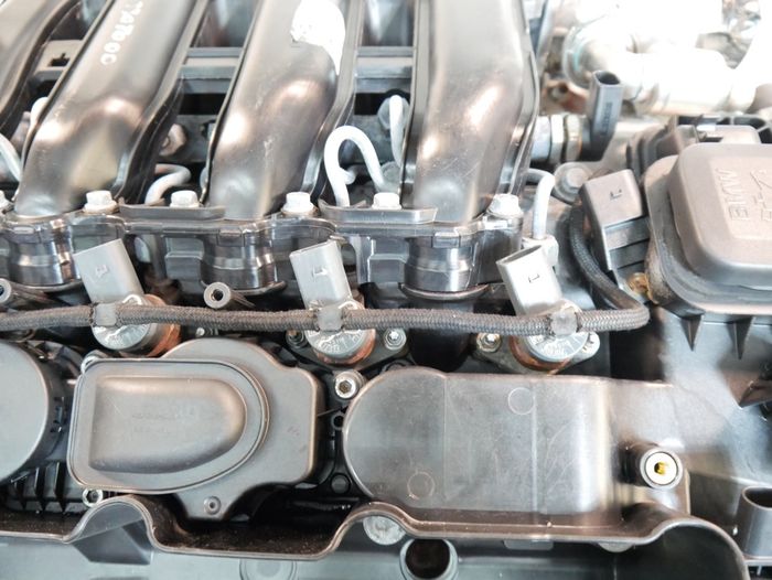 Moteur BMW Série 3 (E90) 204D4-M47D20-M47D20O2-M47 – Express Parts Belgique