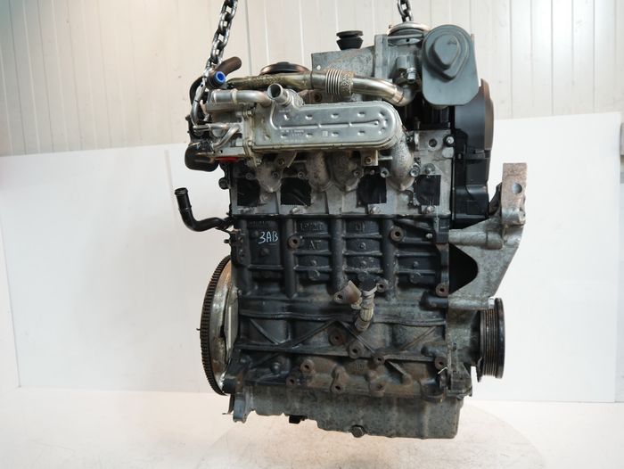 Moteur BXE Skoda Octavia 152 000 km – vue détail