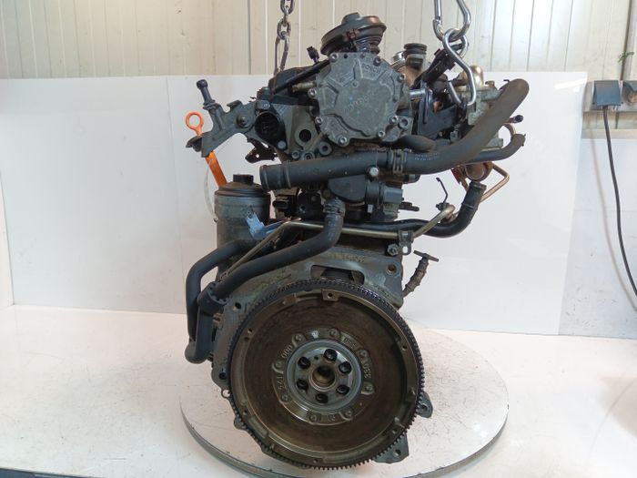 Moteur BXE Skoda Octavia 132 000 km – vue détail