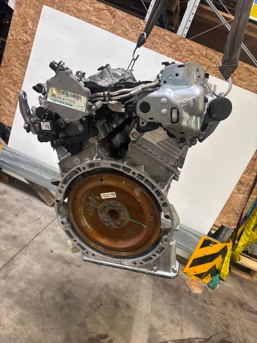 Moteur M276.952-276.952-M276 Mercedes-Benz E (W212) 224 000 km – vue détail