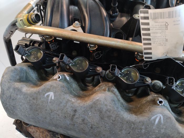 Vue moteur T54USEM-T54 FORD 5.4L – pièce occasion