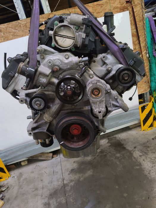 Moteur EZH Dodge Charger 166 000 km – vue détail